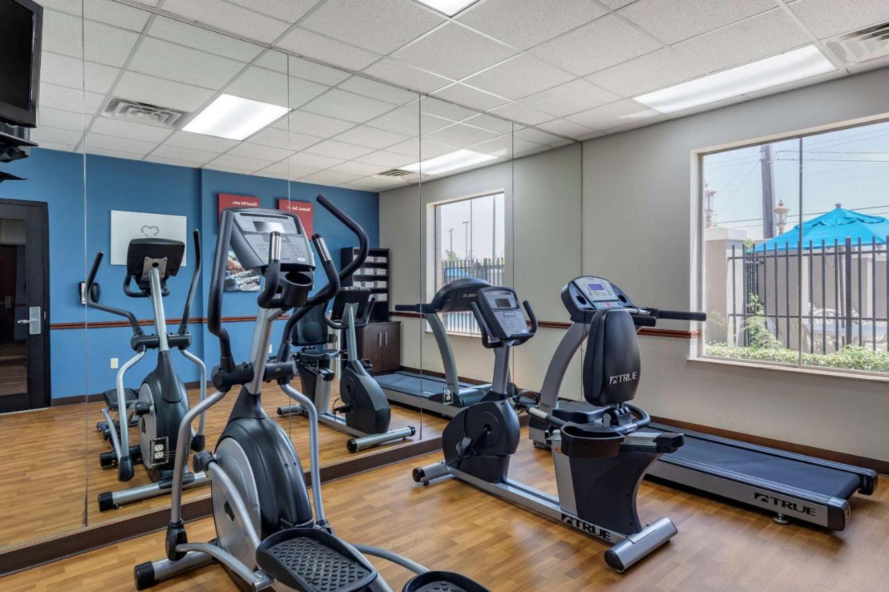 Comfort Suites Waco Near University Area Екстер'єр фото
