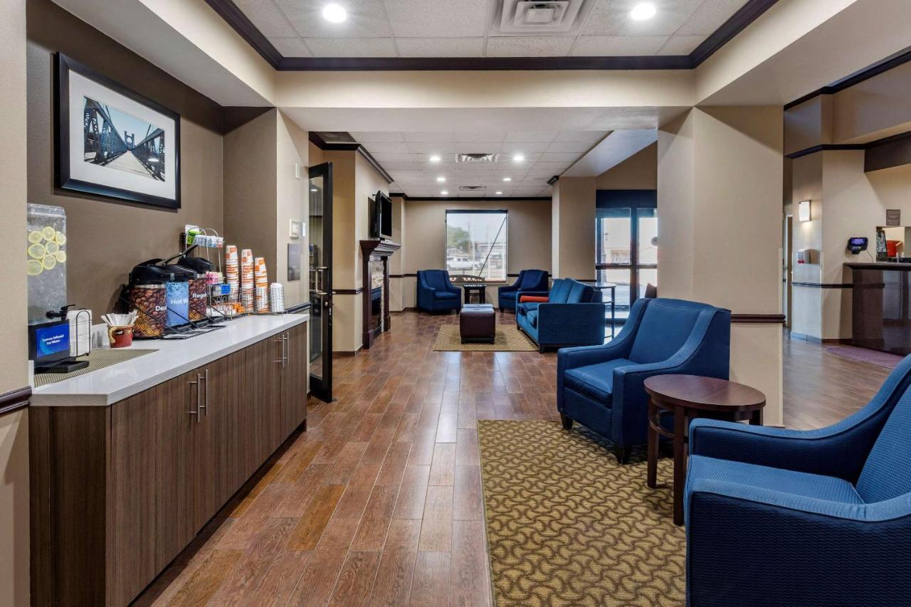 Comfort Suites Waco Near University Area Екстер'єр фото
